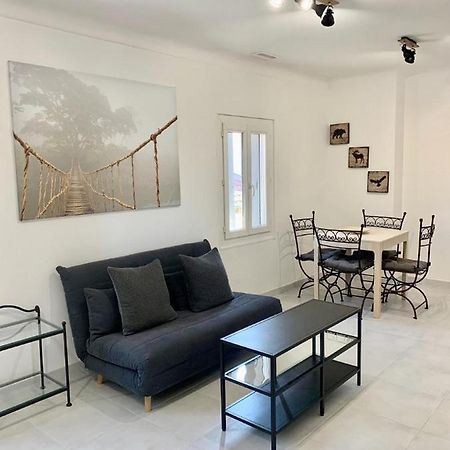 T2 Bis Cosy Climatise, Intra Muros Avignon Bagian luar foto