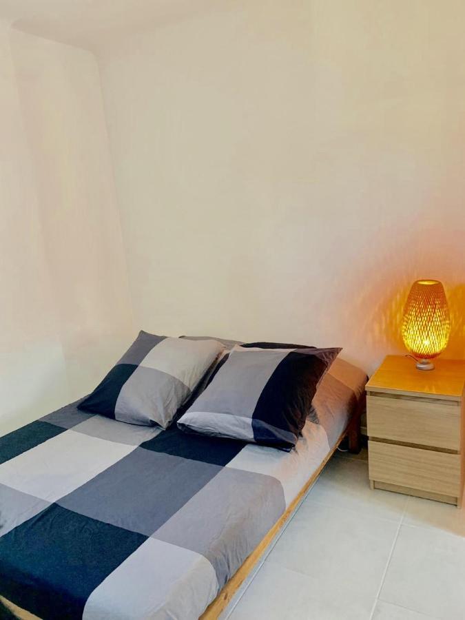 T2 Bis Cosy Climatise, Intra Muros Avignon Bagian luar foto